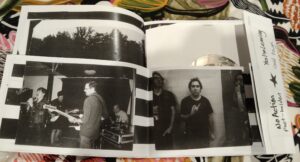 yes I'm leaving / no action split 7"